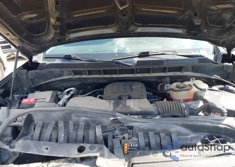 2021 Chevrolet Silverado 1500 4Wd Short Bed Custom z USA, uszkodzony, nr VIN 1GCPYBEK0MZ442078